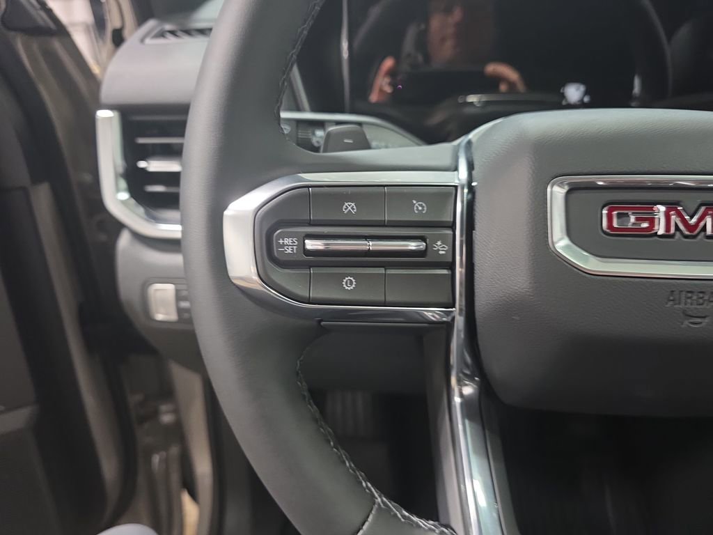 New 2026 GMC Terrain Elevation w/ Elevation Premium Package image 17