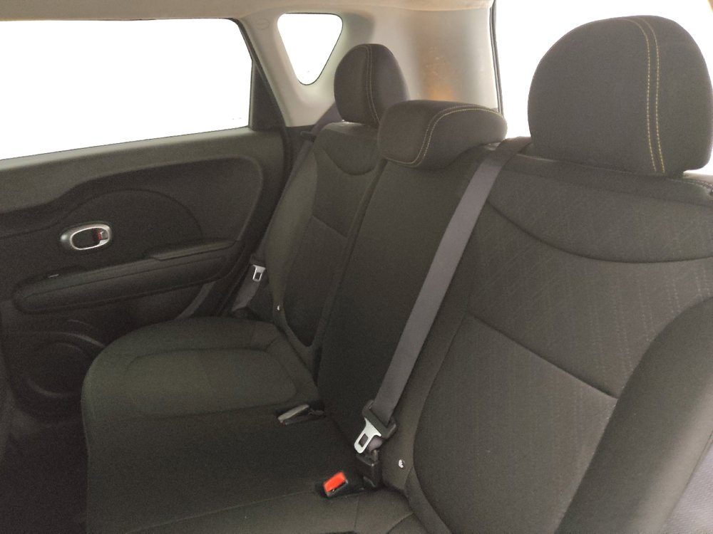Used 2019 Kia Soul FWD image 18