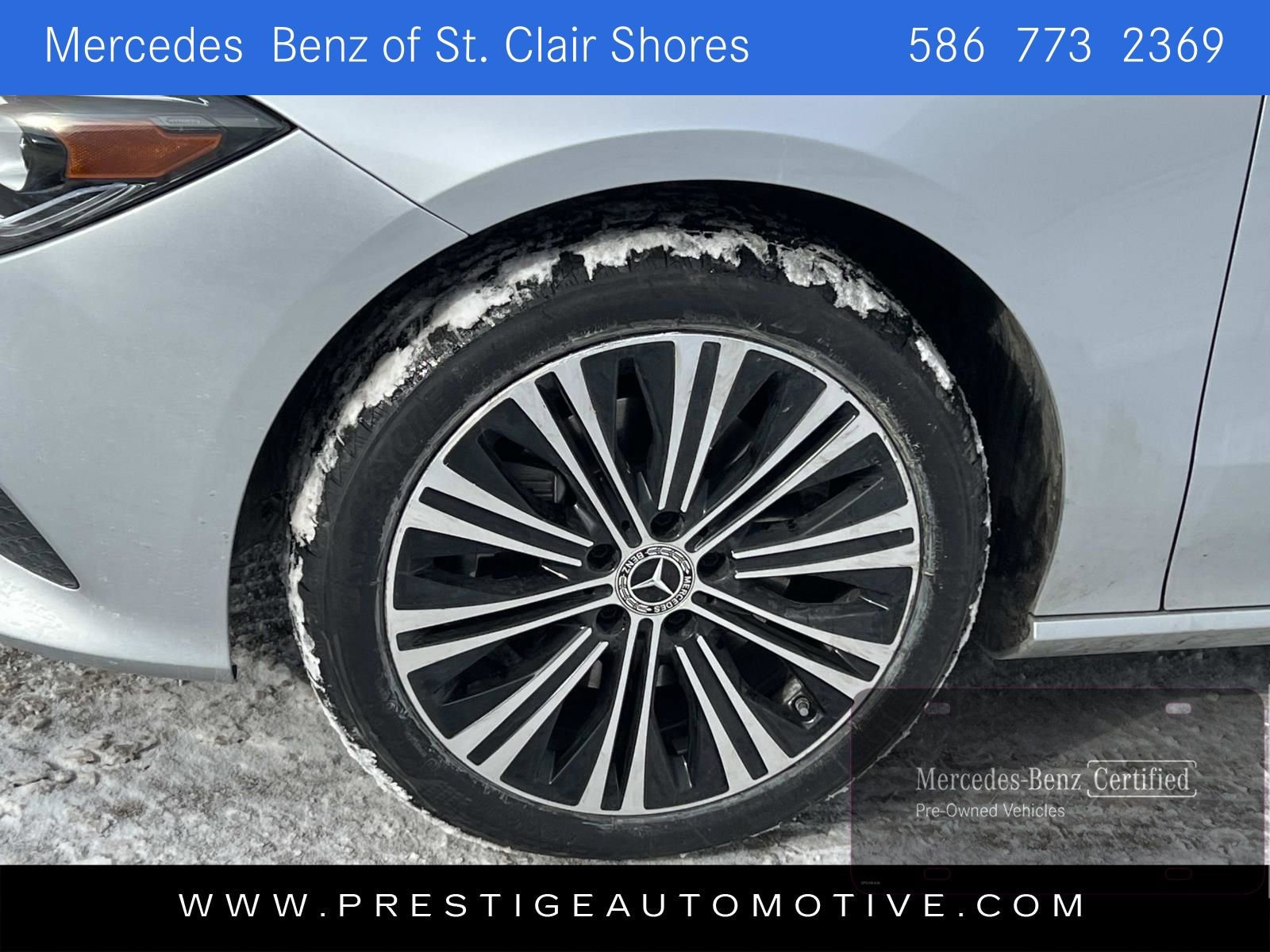 Used 2023 Mercedes-Benz CLA 250 4MATIC image 11