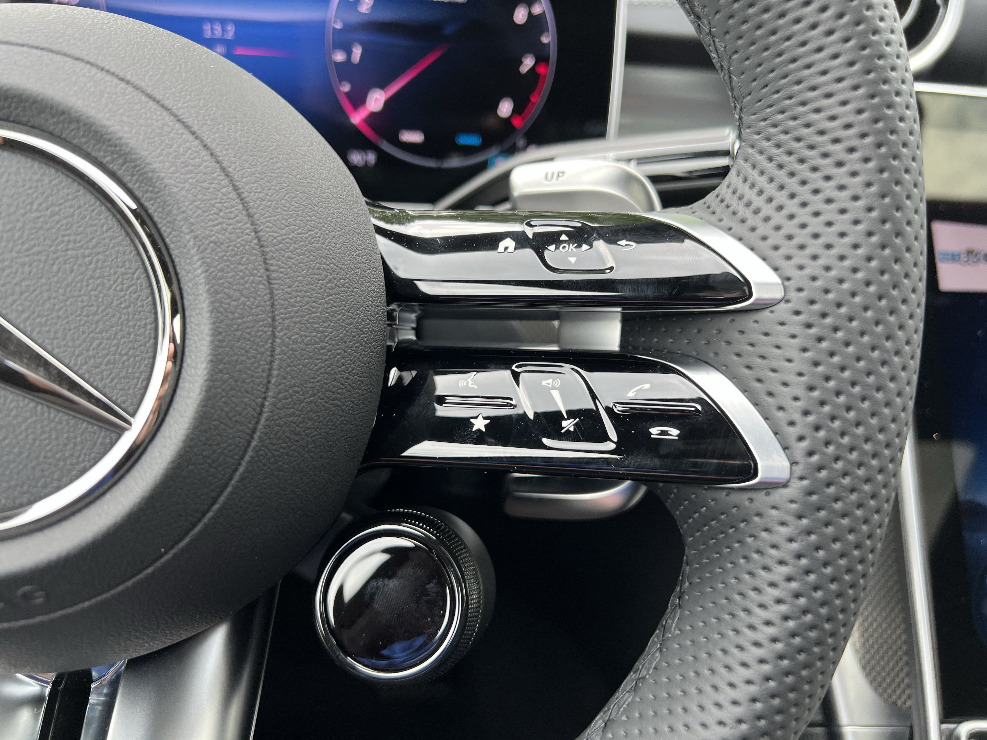 New 2026 Mercedes-Benz C 43 AMG 4MATIC Sedan image 22