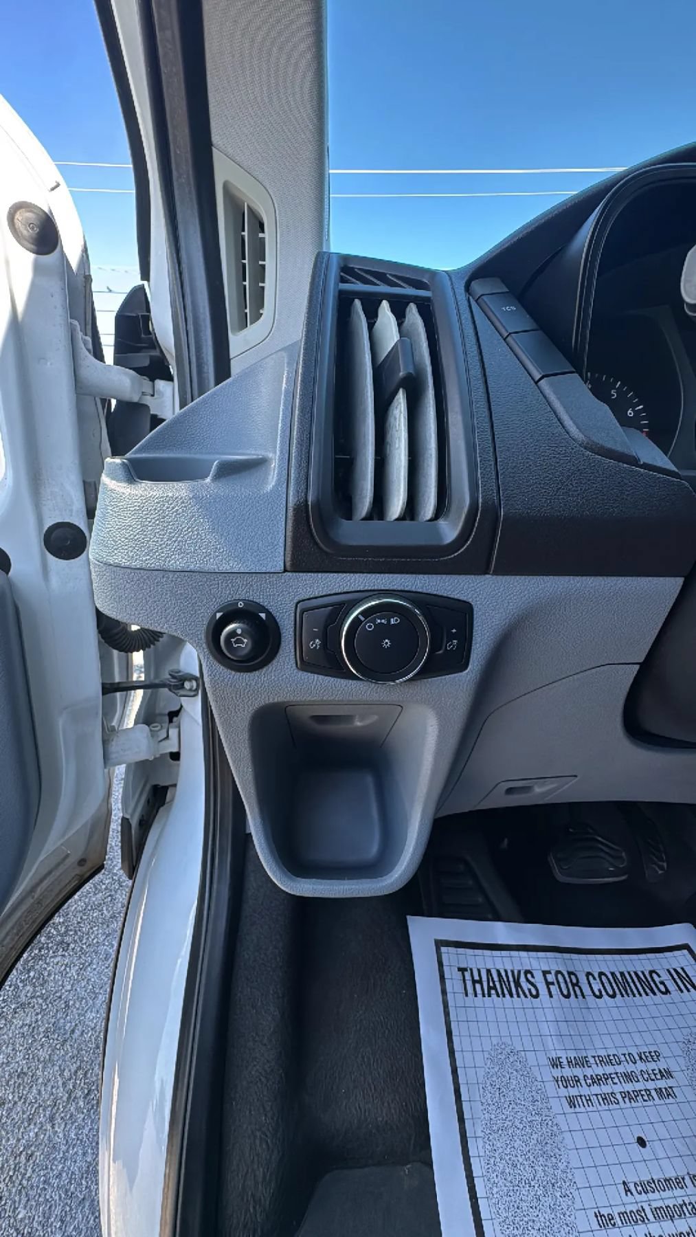Used 2018 Ford Transit 350 XL RWD image 11