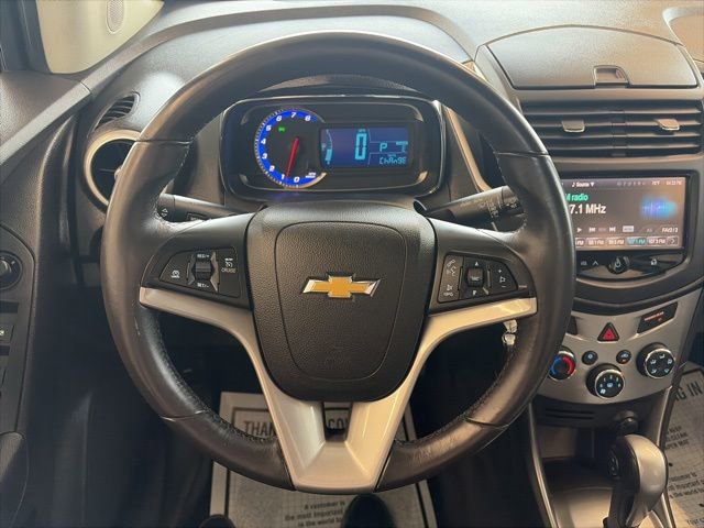 Used 2016 Chevrolet Trax LT w/ LT Convenience Package AWD/4WD image 16