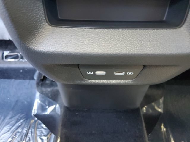 New 2026 Volkswagen Tiguan SE AWD/4WD image 11