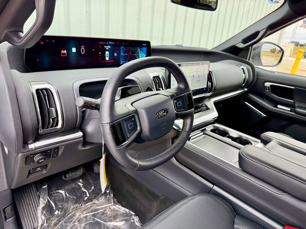 New 2026 Ford Expedition Max Platinum w/ Stealth Appearance Package image 9