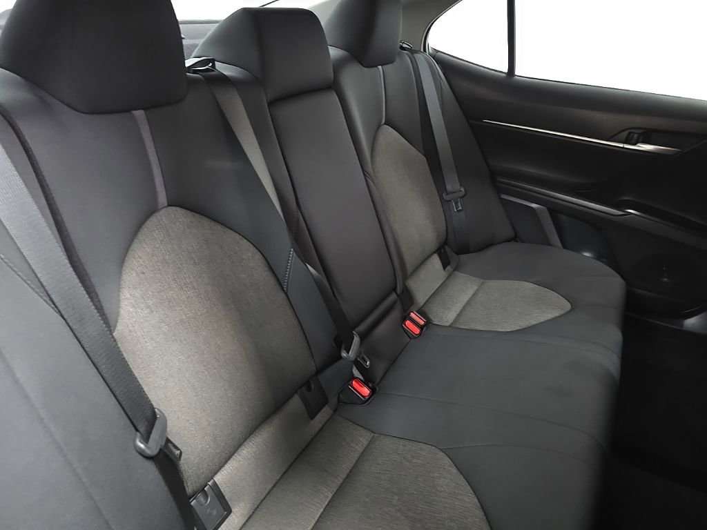 Used 2023 Toyota Camry LE image 16