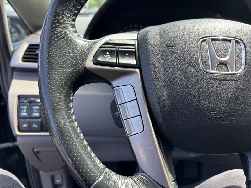 Used 2016 Honda Odyssey Touring image 24