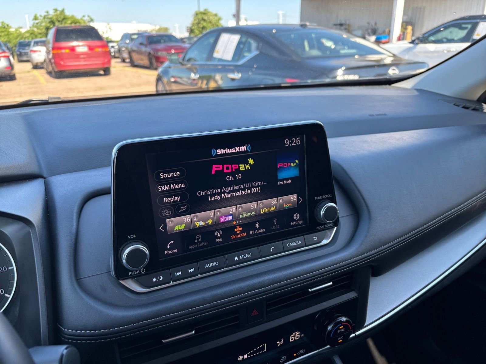 Used 2025 Nissan Rogue SV AWD/4WD image 20