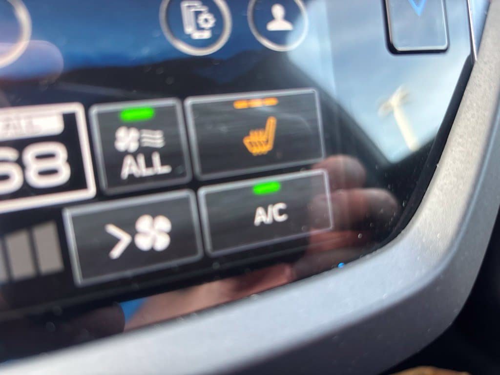 New 2026 Subaru Forester Premium AWD/4WD image 33