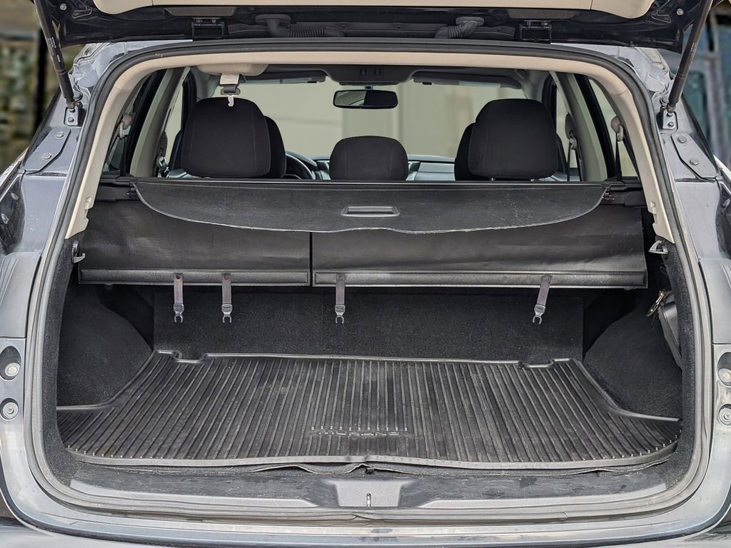 Used 2019 Nissan Murano SV w/ Premium Package image 22