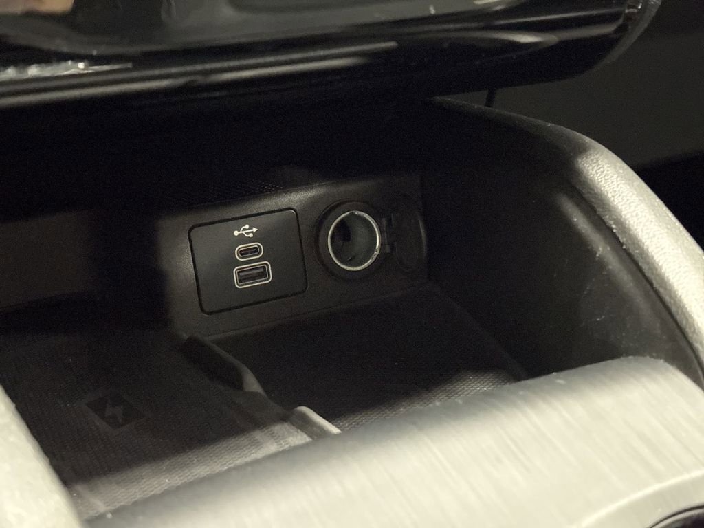 Used 2024 Ford Escape Platinum image 59