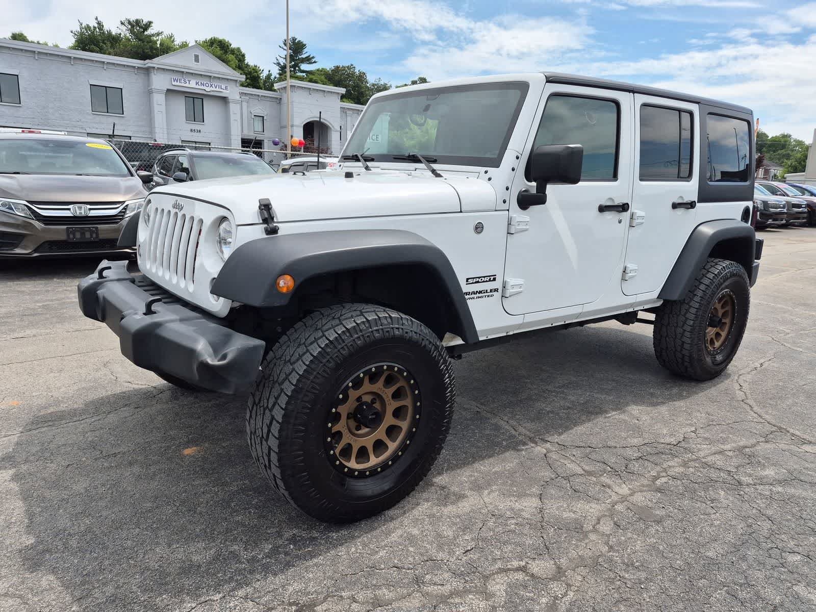 Certified 2017 Jeep Wrangler Unlimited Sport w/ Quick Order Package 24S AWD/4WD image 4