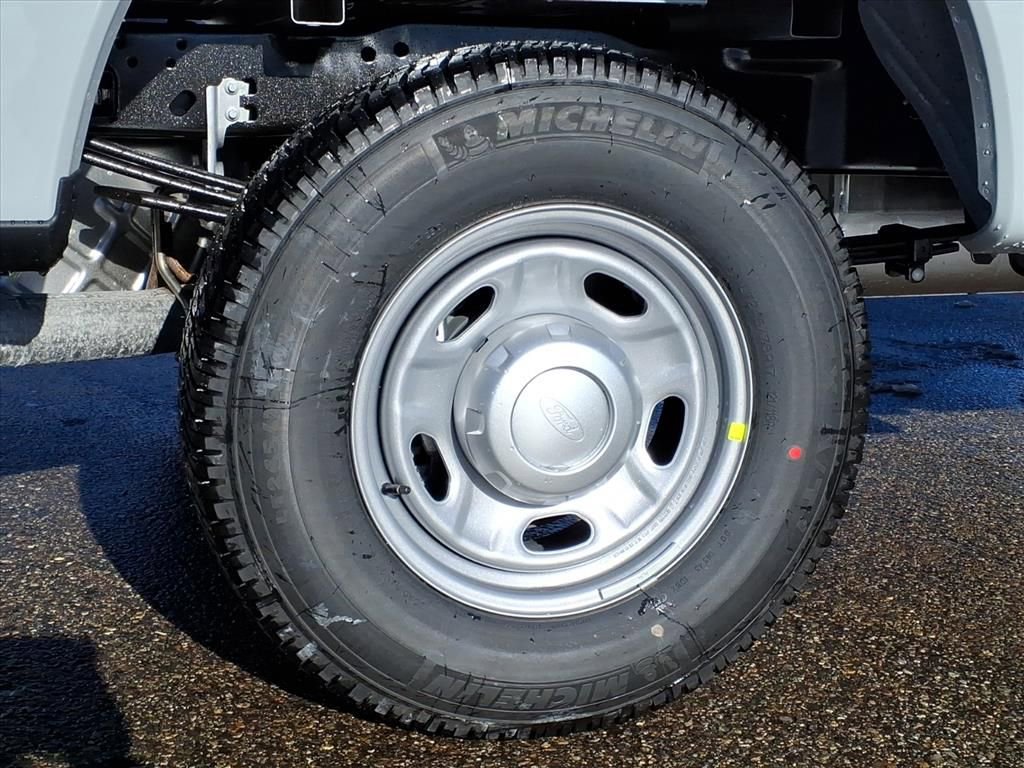 New 2026 Ford F250 XL w/ 360-Degree Camera Package image 10