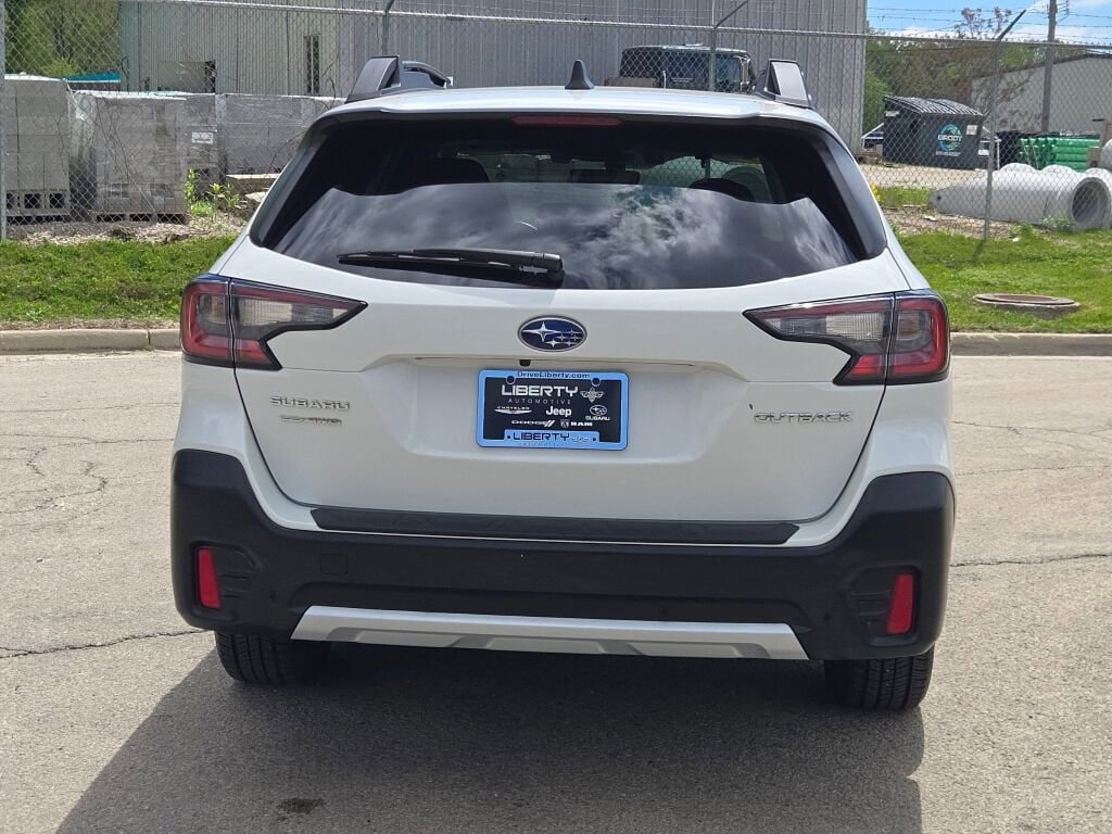 Used 2021 Subaru Outback Limited AWD/4WD image 13