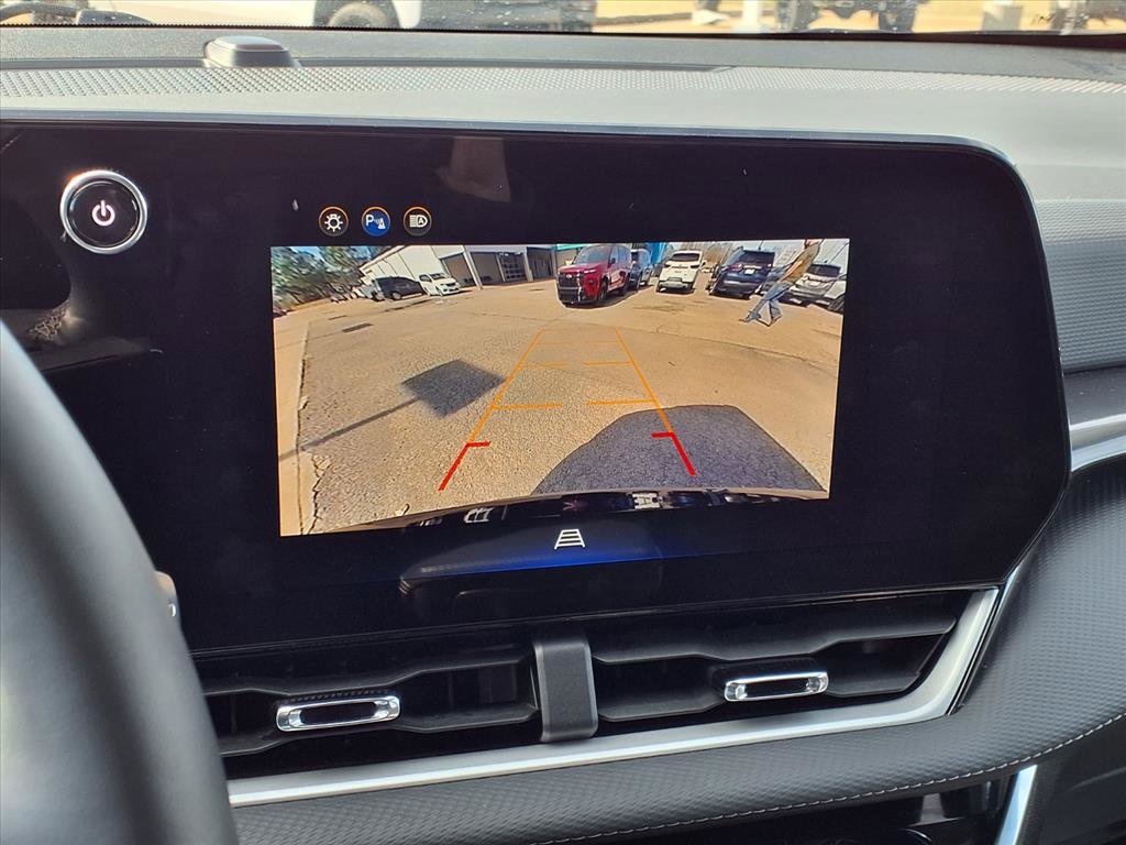 Used 2025 Chevrolet Equinox LT image 5