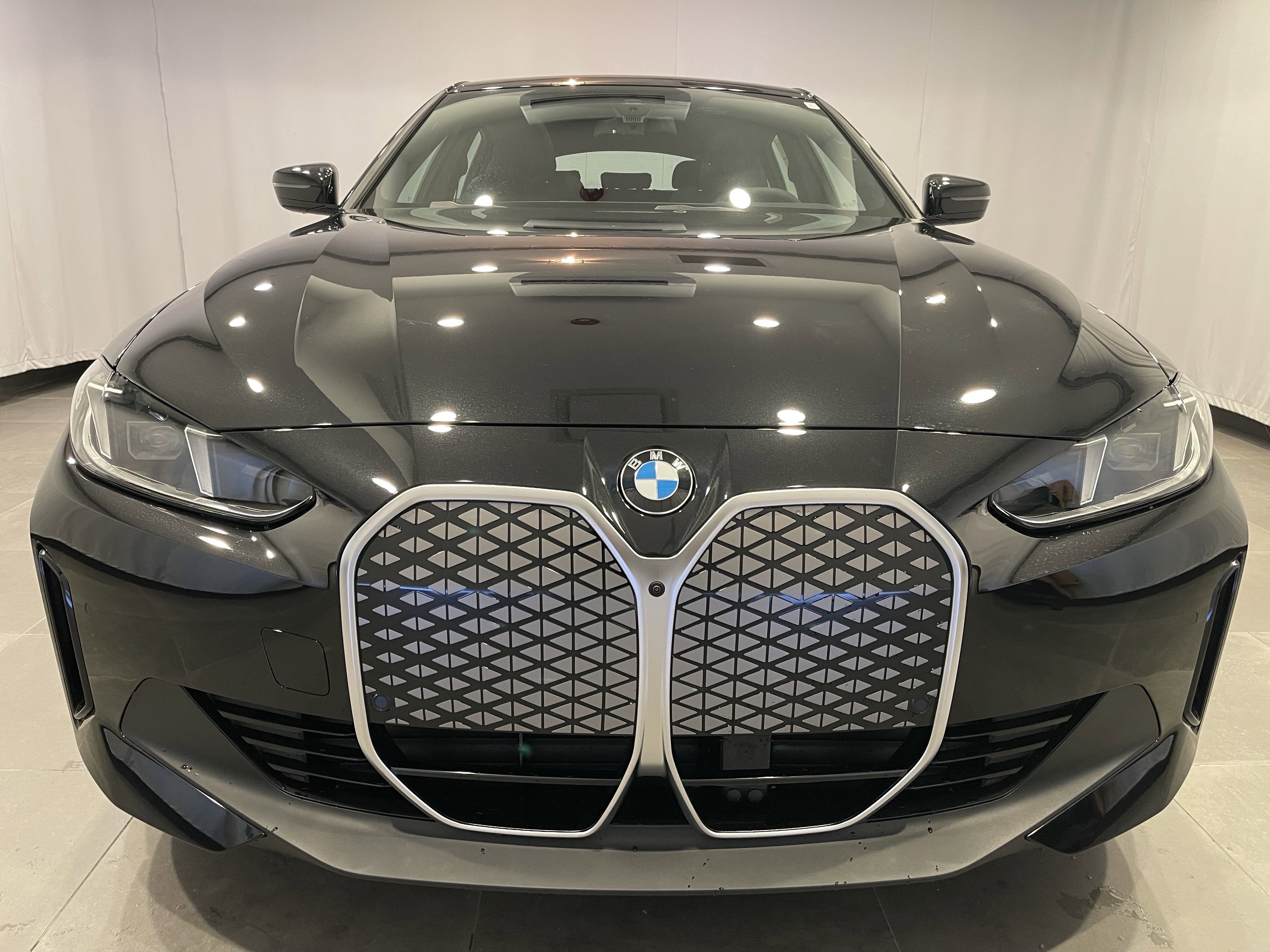 New 2026 BMW i4 xDrive40i w/ Premium Package AWD/4WD image 2