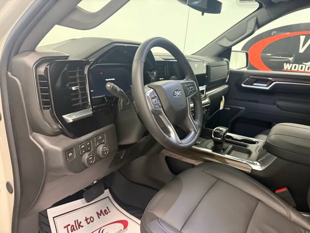 New 2026 Chevrolet Silverado 1500 RST AWD/4WD image 12
