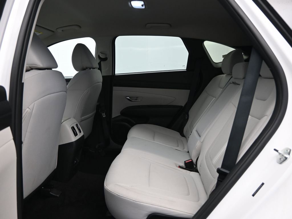 Used 2025 Hyundai Tucson SEL AWD/4WD image 27