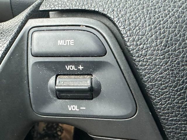 Used 2017 Kia Forte LX image 17