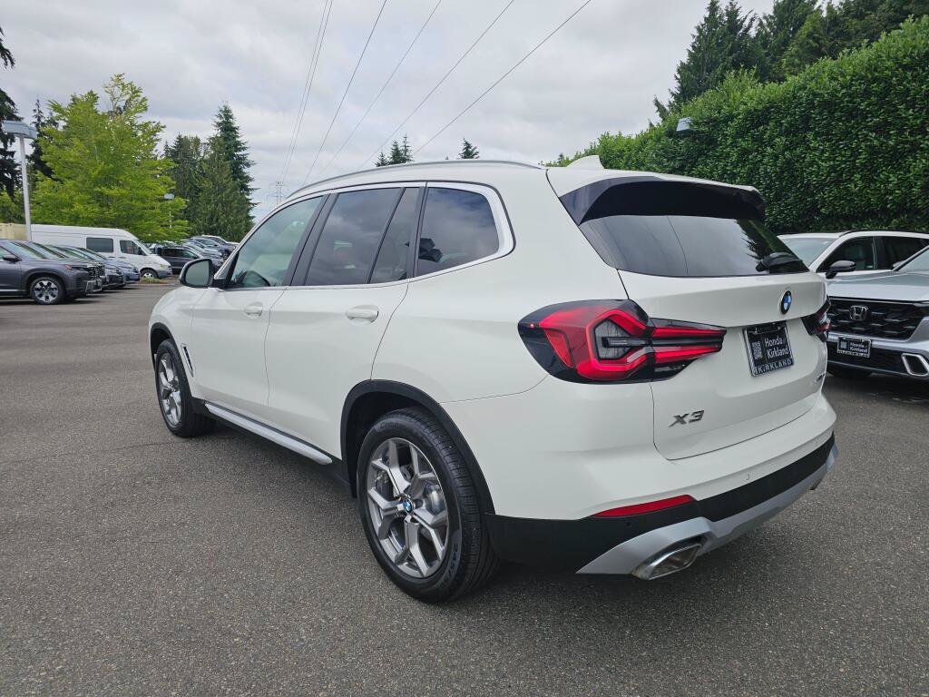 Used 2024 BMW X3 xDrive30i AWD/4WD image 6