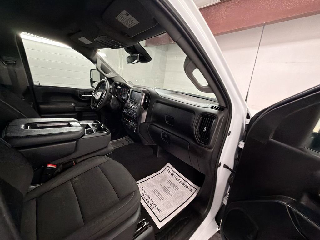 Used 2024 Chevrolet Silverado 2500 Custom w/ Custom Value Package AWD/4WD image 27