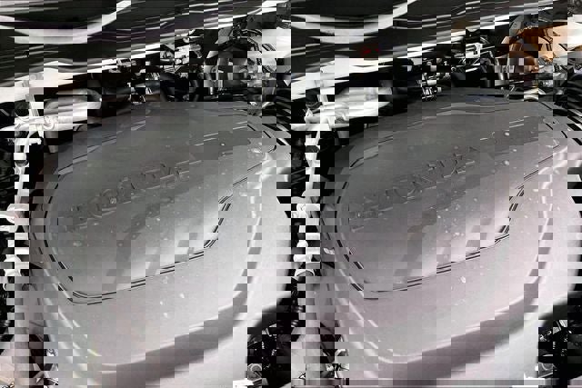 New 2026 Honda Odyssey Touring image 14