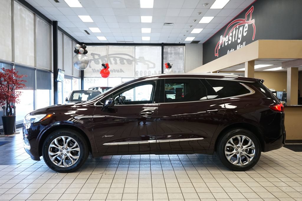 Used 2021 Buick Enclave Avenir w/ Avenir Technology Package AWD/4WD image 3