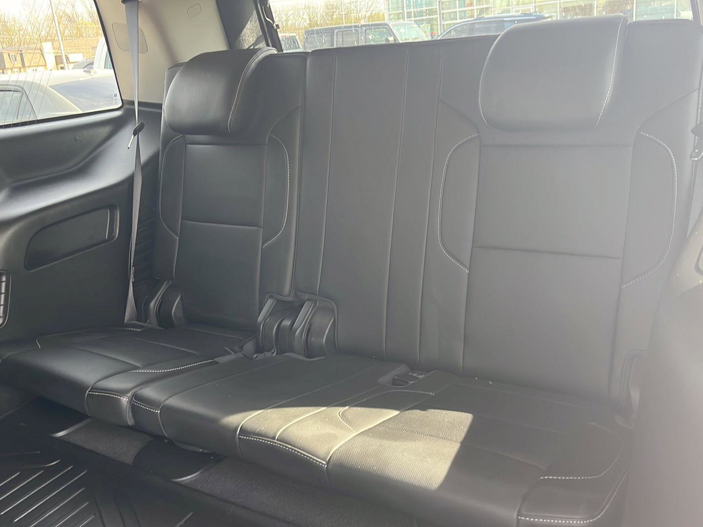 Used 2018 GMC Yukon SLT w/ Premium Edition image 26