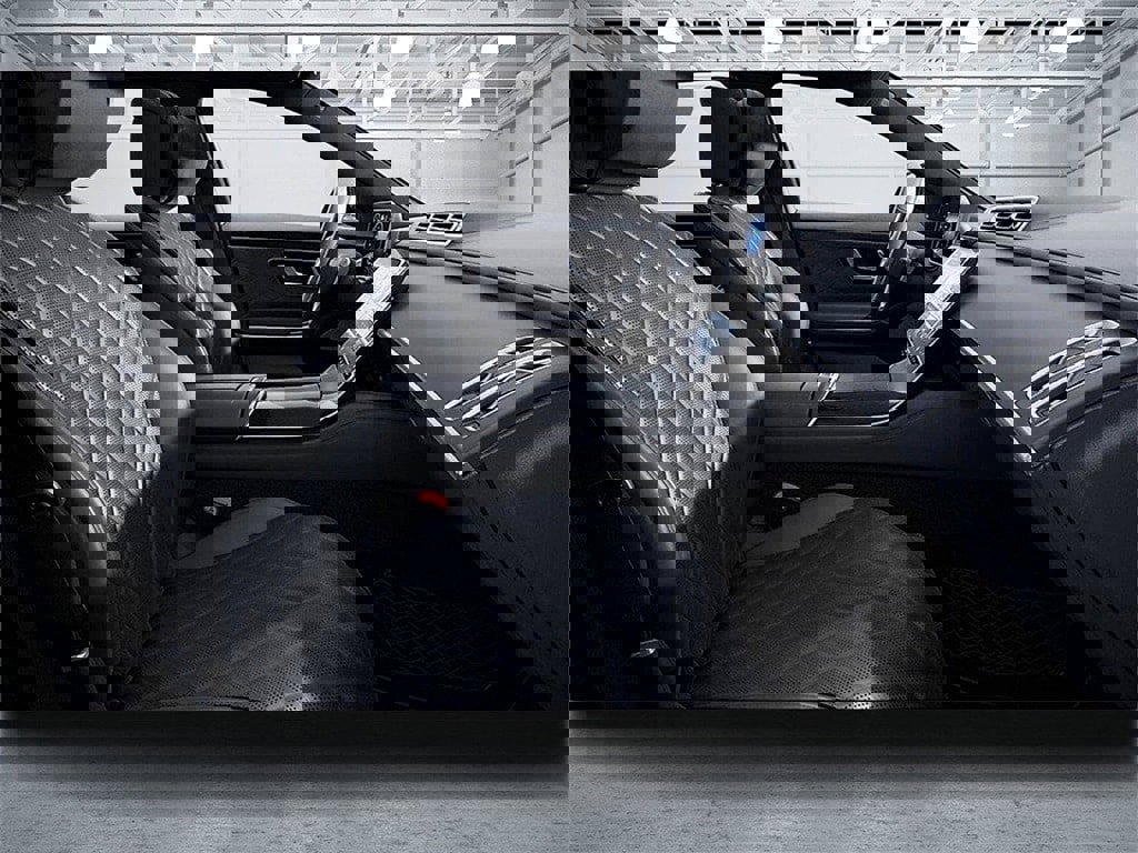 New 2025 Mercedes-Benz S 580 4MATIC Sedan image 4