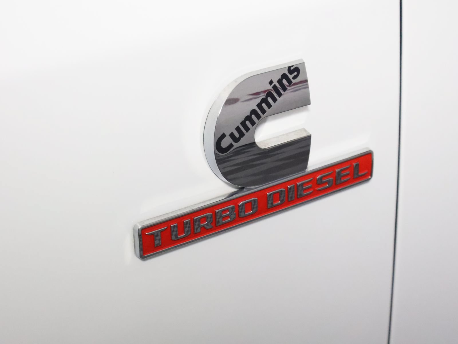 Used 2024 RAM 2500 Laramie w/ Safety Group AWD/4WD image 22