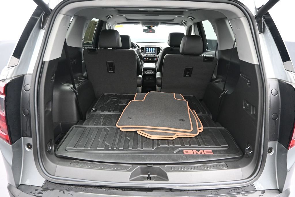Used 2023 GMC Acadia AT4 w/ Preferred Package AWD/4WD image 11