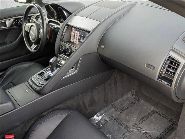 Used 2014 Jaguar F-TYPE S image 18