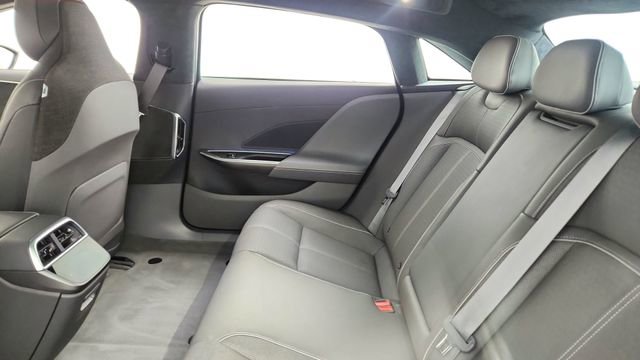 Used 2023 Lucid Air Grand Touring image 28