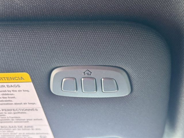 New 2026 Ford Explorer Platinum image 18