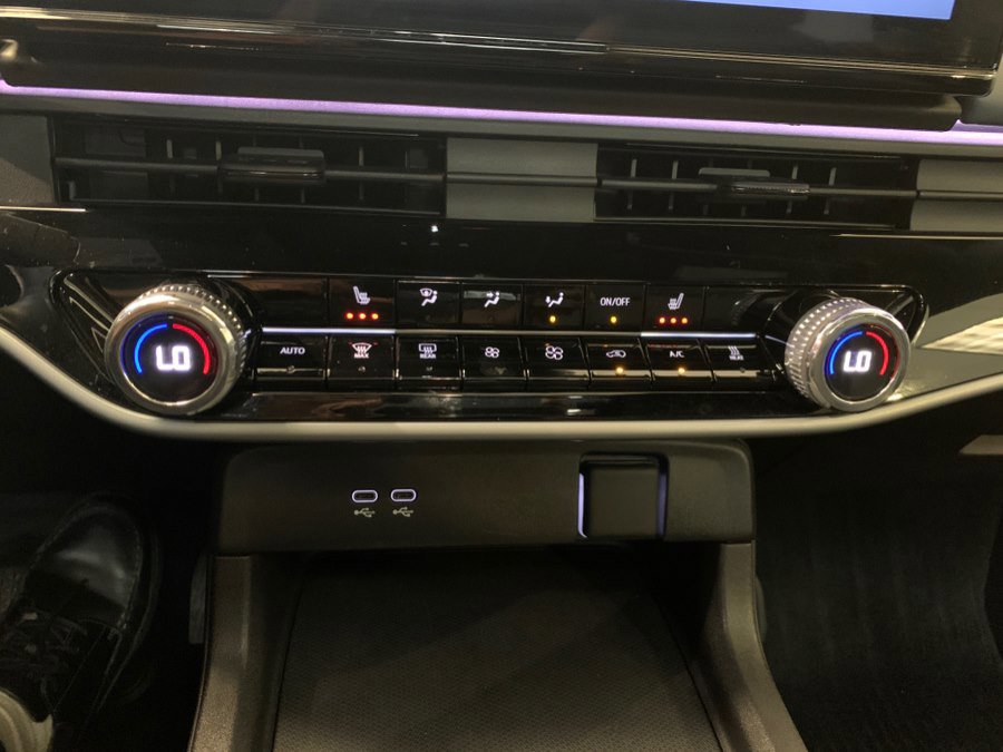 Used 2024 Honda Prologue Touring image 36