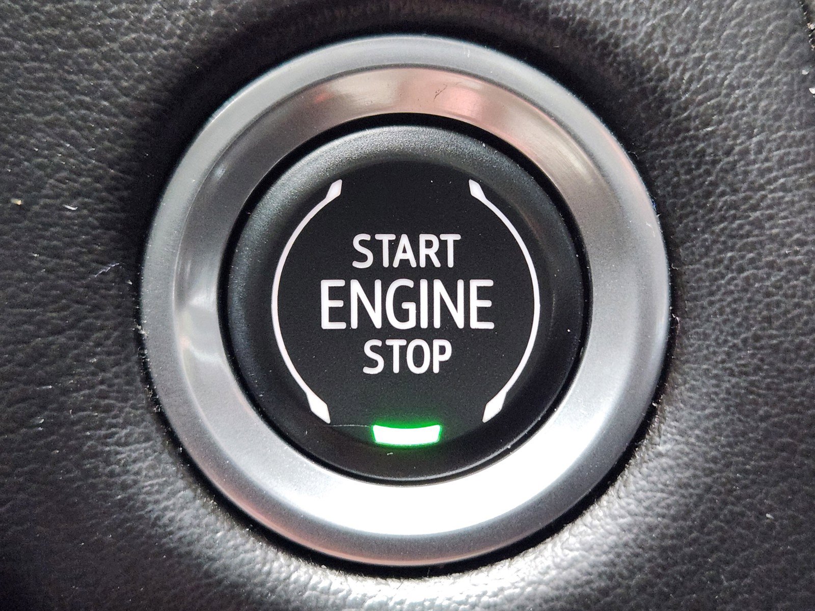 Used 2023 Chevrolet Suburban High Country image 19