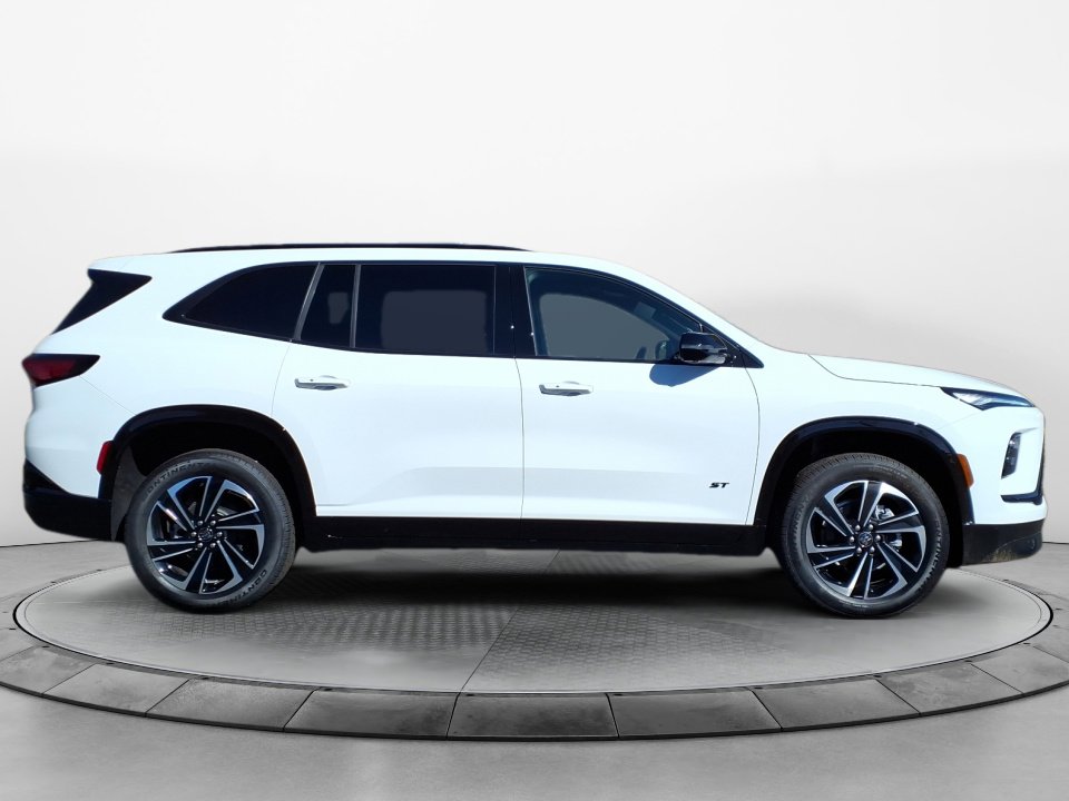 New 2026 Buick Enclave Sport Touring w/ Power Package image 8