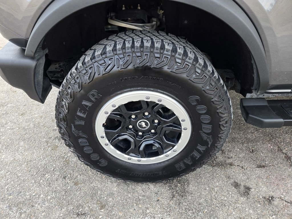 Used 2022 Ford Bronco Outer Banks w/ Sasquatch Package image 27