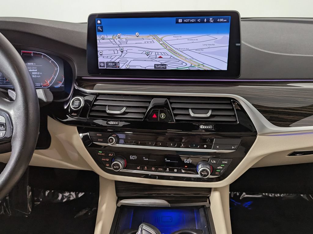 Used 2023 BMW 530i xDrive w/ Premium Package AWD/4WD image 39
