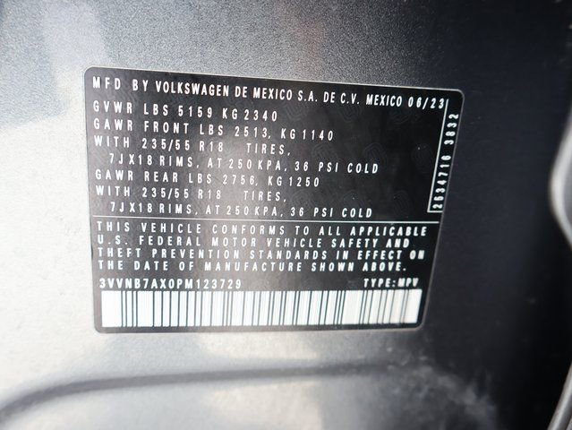Used 2023 Volkswagen Tiguan SE image 43