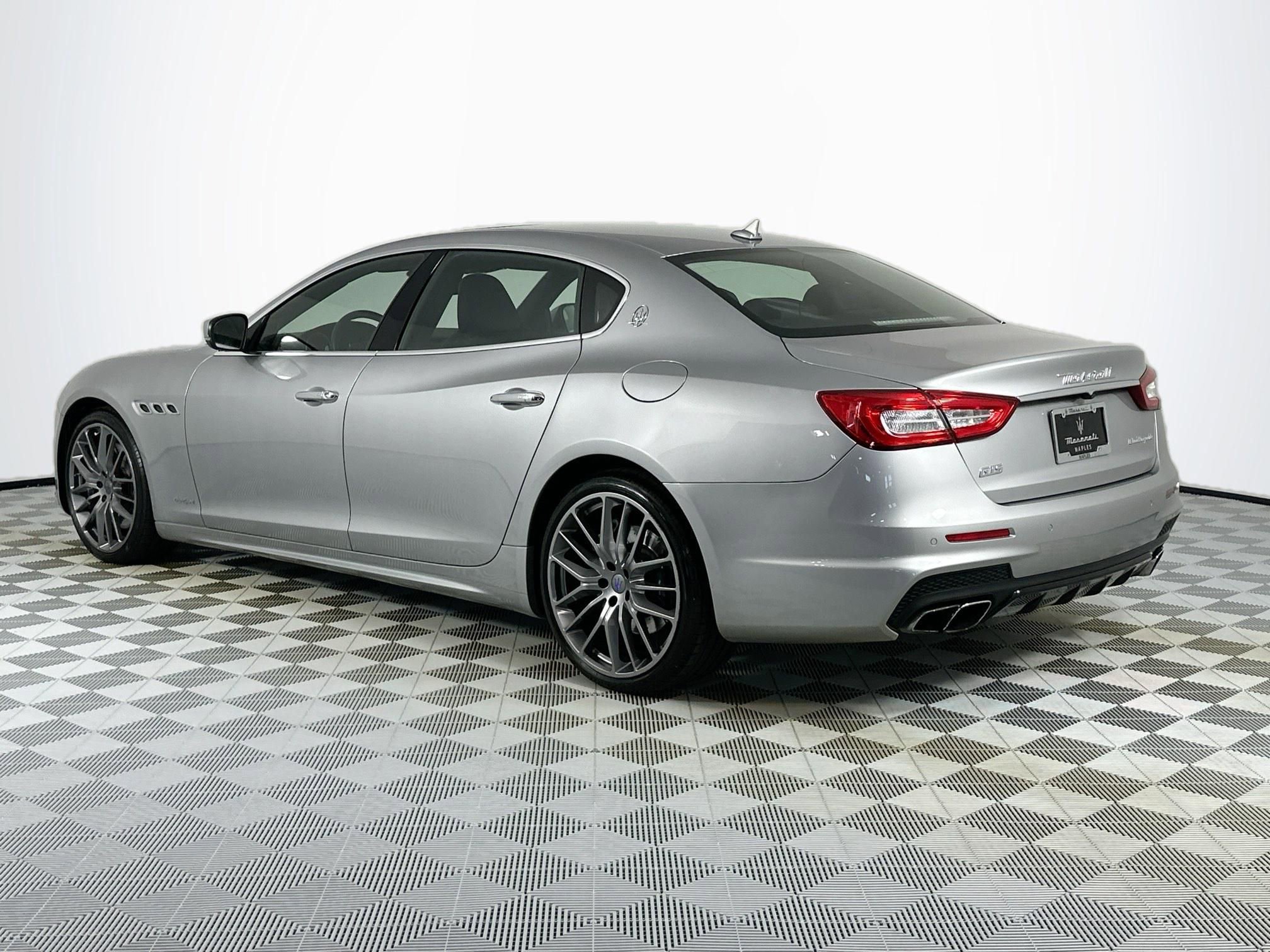 Used 2017 Maserati Quattroporte GTS GranSport RWD image 7