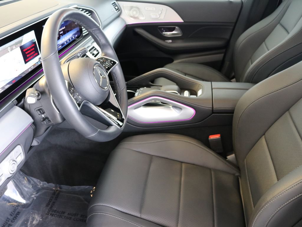 Used 2025 Mercedes-Benz GLS 450 4MATIC image 19