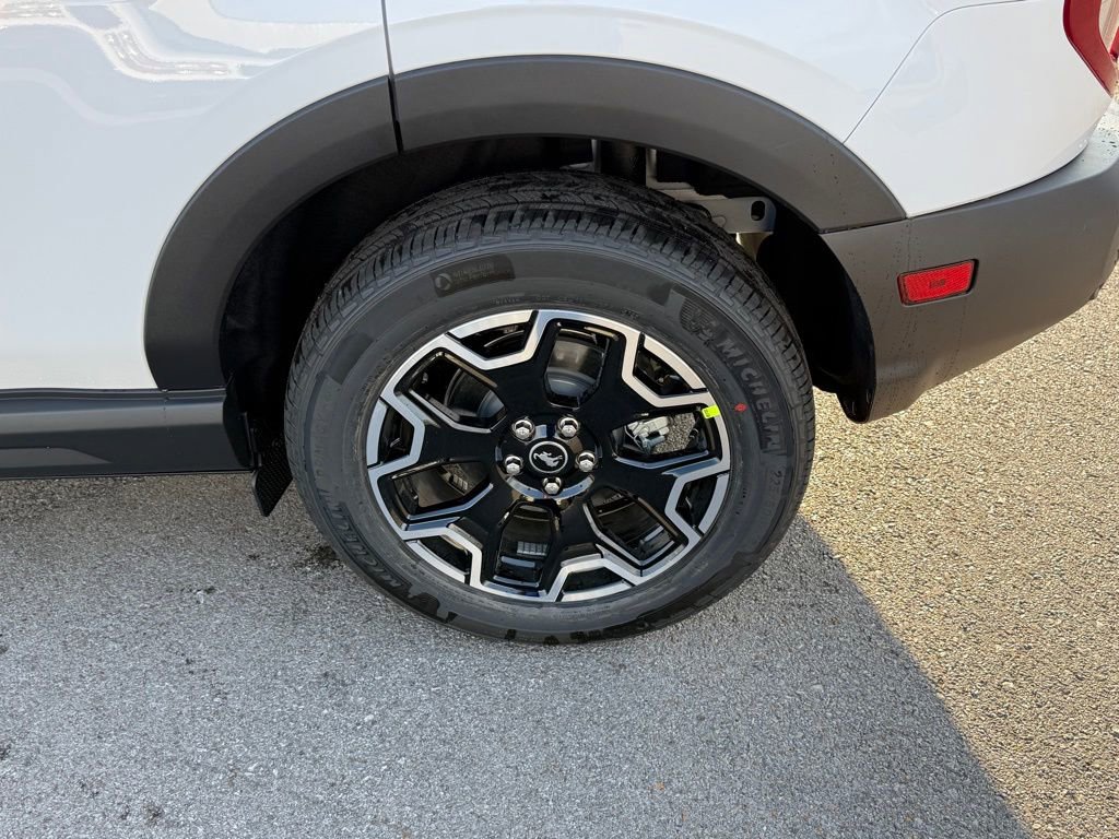 New 2025 Ford Bronco Sport Outer Banks w/ Outer Banks Tech Package+ image 39