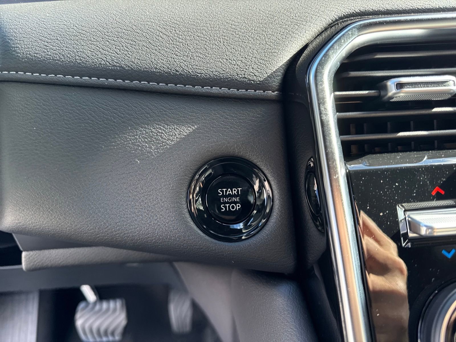 New 2026 Nissan Armada Platinum image 20