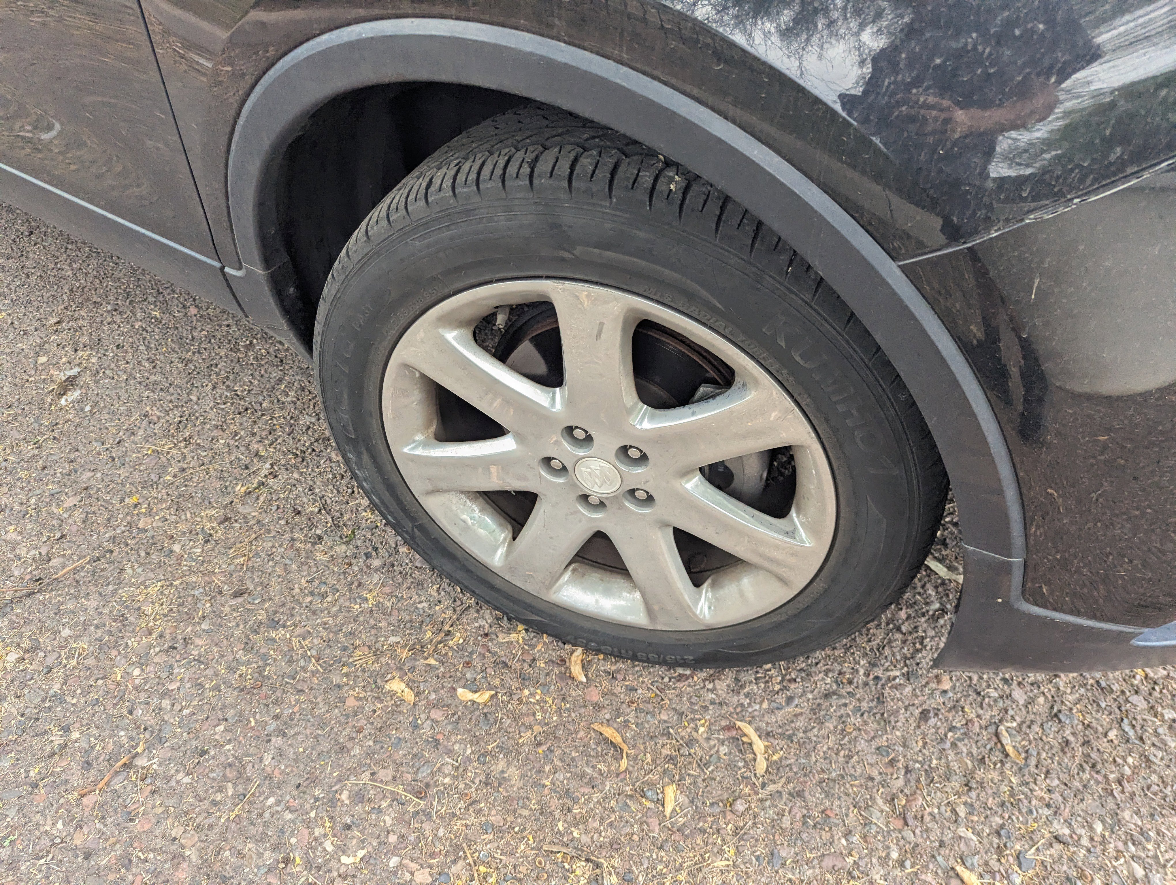 Used 2018 Buick Encore Premium w/ Experience Buick Package image 7