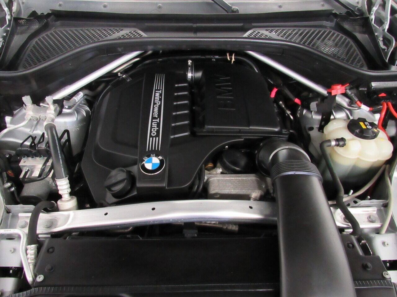 Used 2018 BMW X5 xDrive35i AWD/4WD image 4