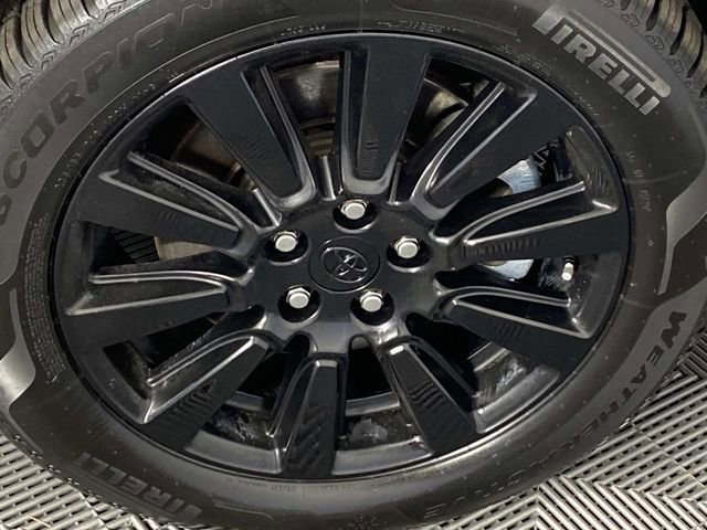 Used 2017 Toyota Sienna XLE w/ XLE Navigation Package AWD/4WD image 25