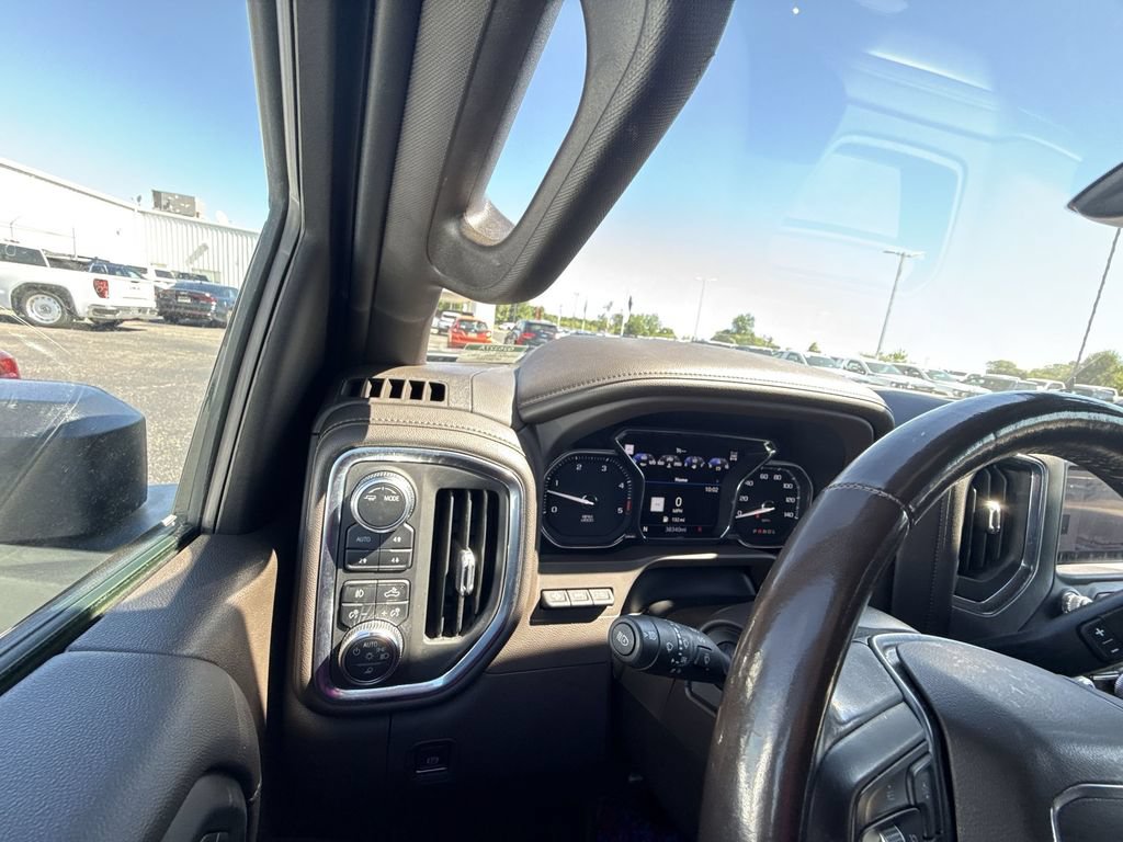 Certified 2022 GMC Sierra 3500 Denali w/ Denali Ultimate Package AWD/4WD image 24