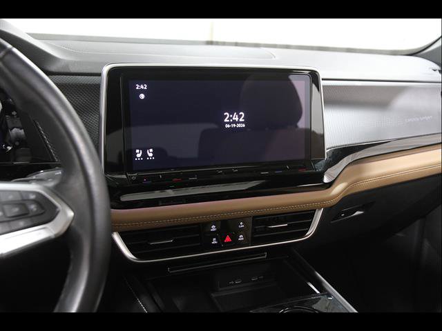 Used 2024 Volkswagen Atlas Cross Sport SEL R-Line AWD/4WD image 9