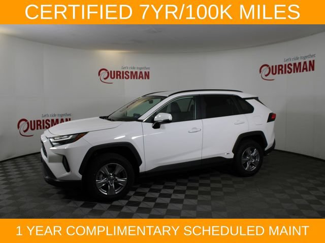 Used 2025 Toyota RAV4 XLE AWD/4WD image 4