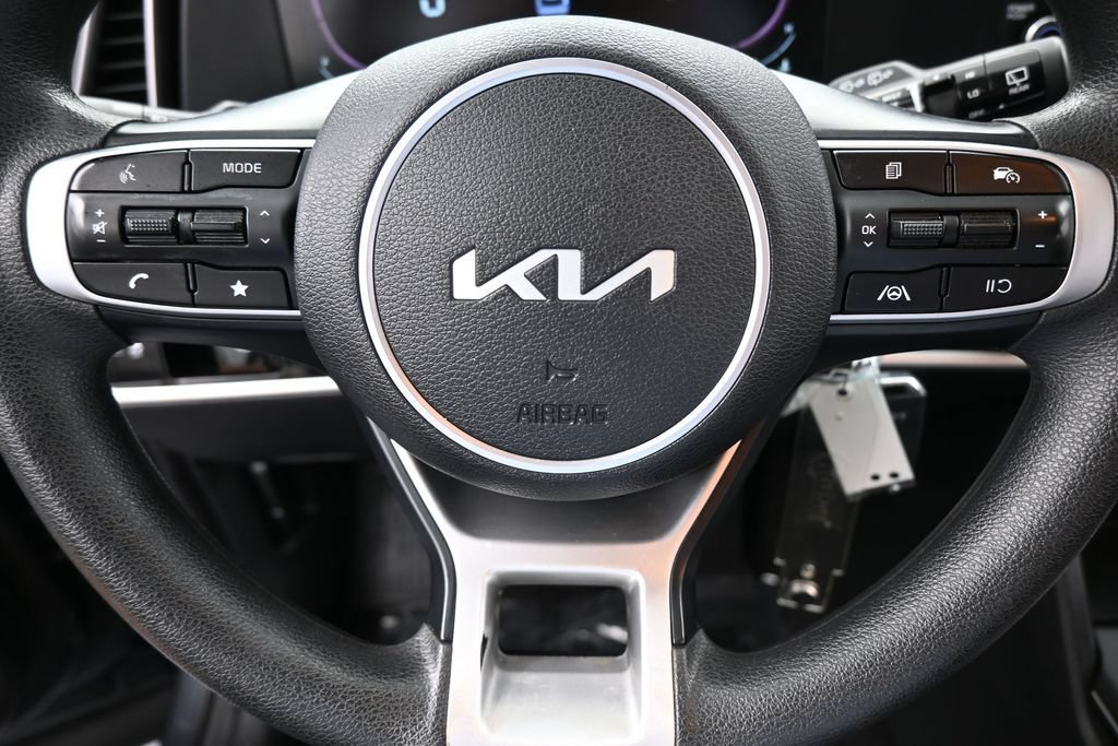 Used 2023 Kia Sportage LX AWD/4WD image 31